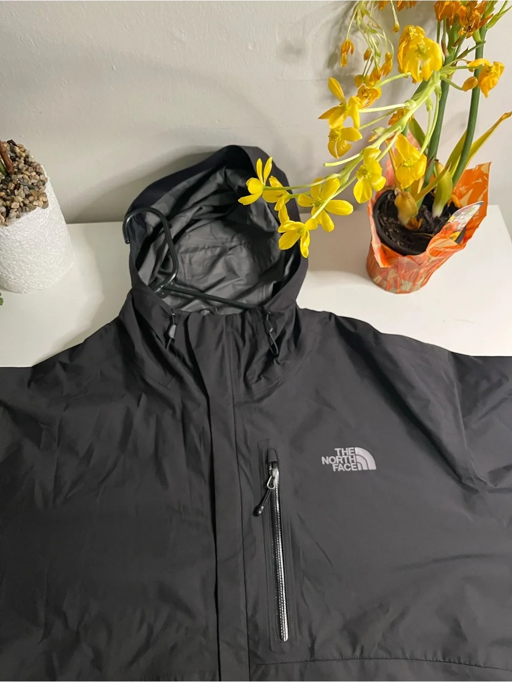 The North Face Black Men's Waterproof Hooded Rain Jacket
